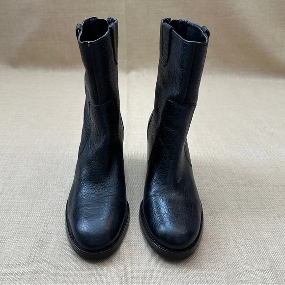 Vince Camuto Zeldina Black Leather Heeled Boots - Picture 10 of 16